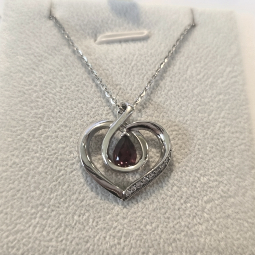 Agvana Jewellers Ruby Heart Pendant Necklace